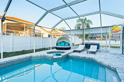 811 Sandcastle Circle Brandon FL 33511