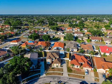 811 Sandcastle Circle Brandon FL 33511