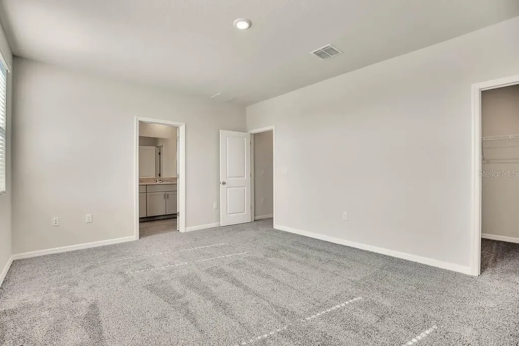 1758 Woodleaf Hammock Court Bradenton FL 34211