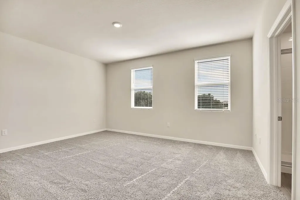 1758 Woodleaf Hammock Court Bradenton FL 34211