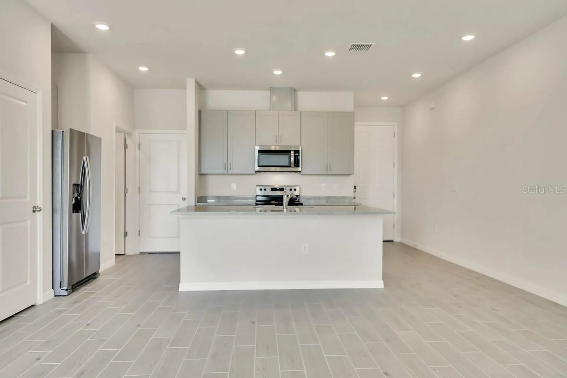 1758 Woodleaf Hammock Court Bradenton FL 34211