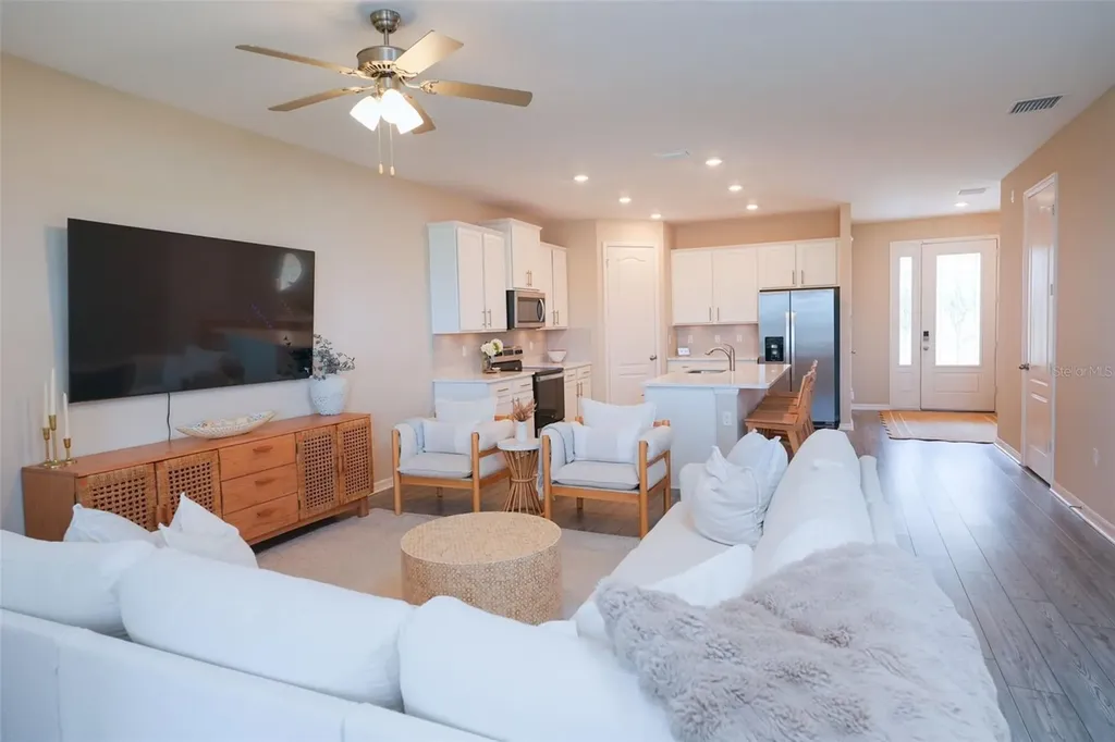 11367 Cay Spruce Way San Antonio FL 33576