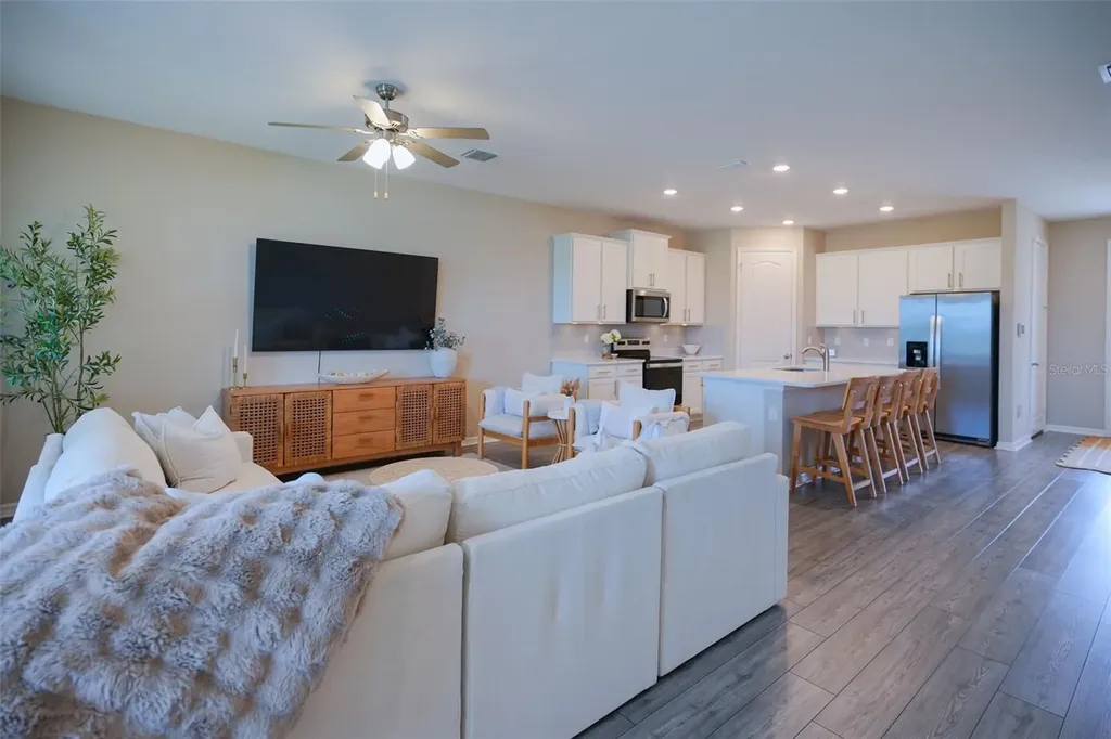 11367 Cay Spruce Way San Antonio FL 33576