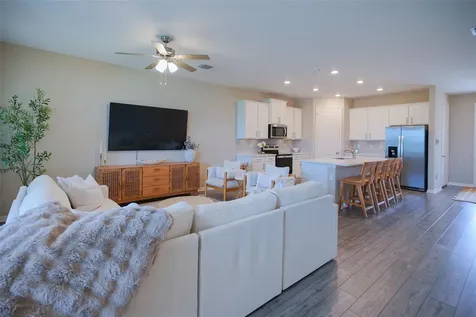 11367 Cay Spruce Way San Antonio FL 33576