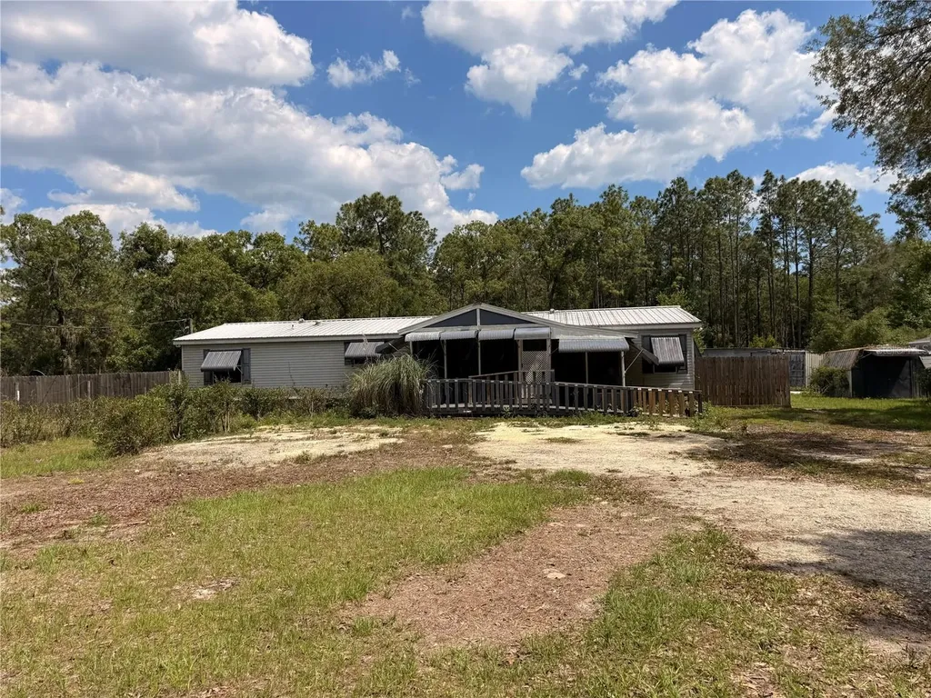 7561 SE 120th Court Morriston FL 32668