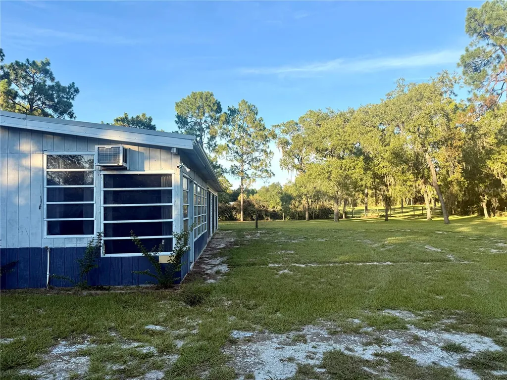 7561 SE 120th Court Morriston FL 32668