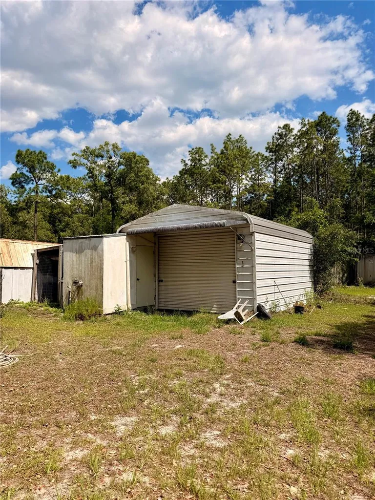 7561 SE 120th Court Morriston FL 32668