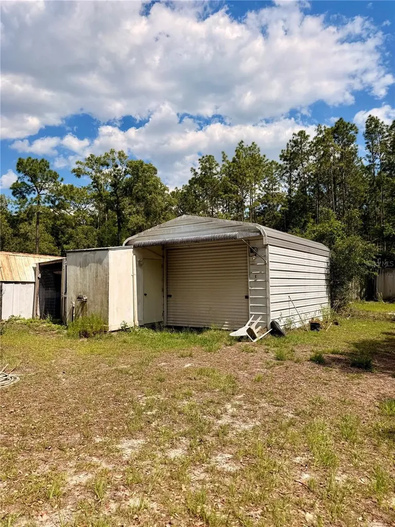 7561 SE 120th Court Morriston FL 32668