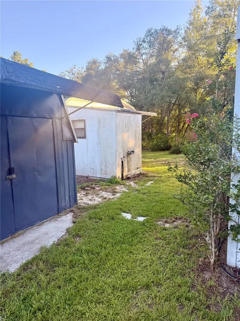 7561 SE 120th Court Morriston FL 32668