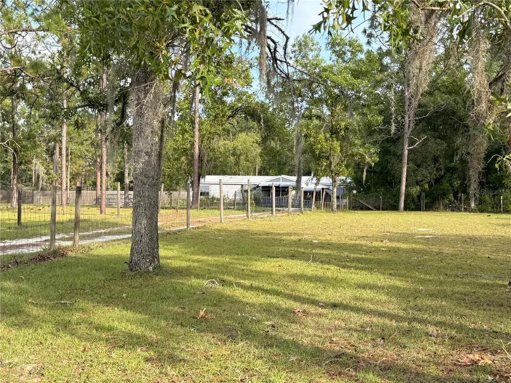 7561 SE 120th Court Morriston FL 32668