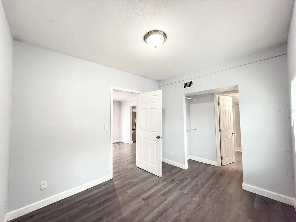 2882 Sanford Avenue Sanford FL 32773