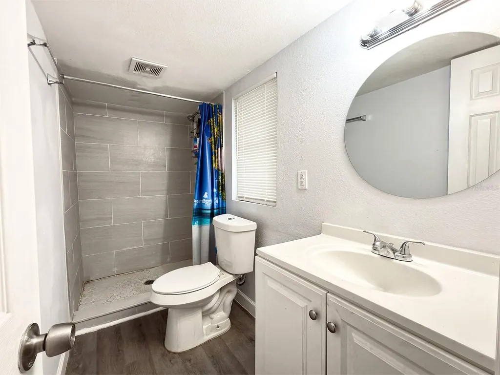 2882 Sanford Avenue Sanford FL 32773