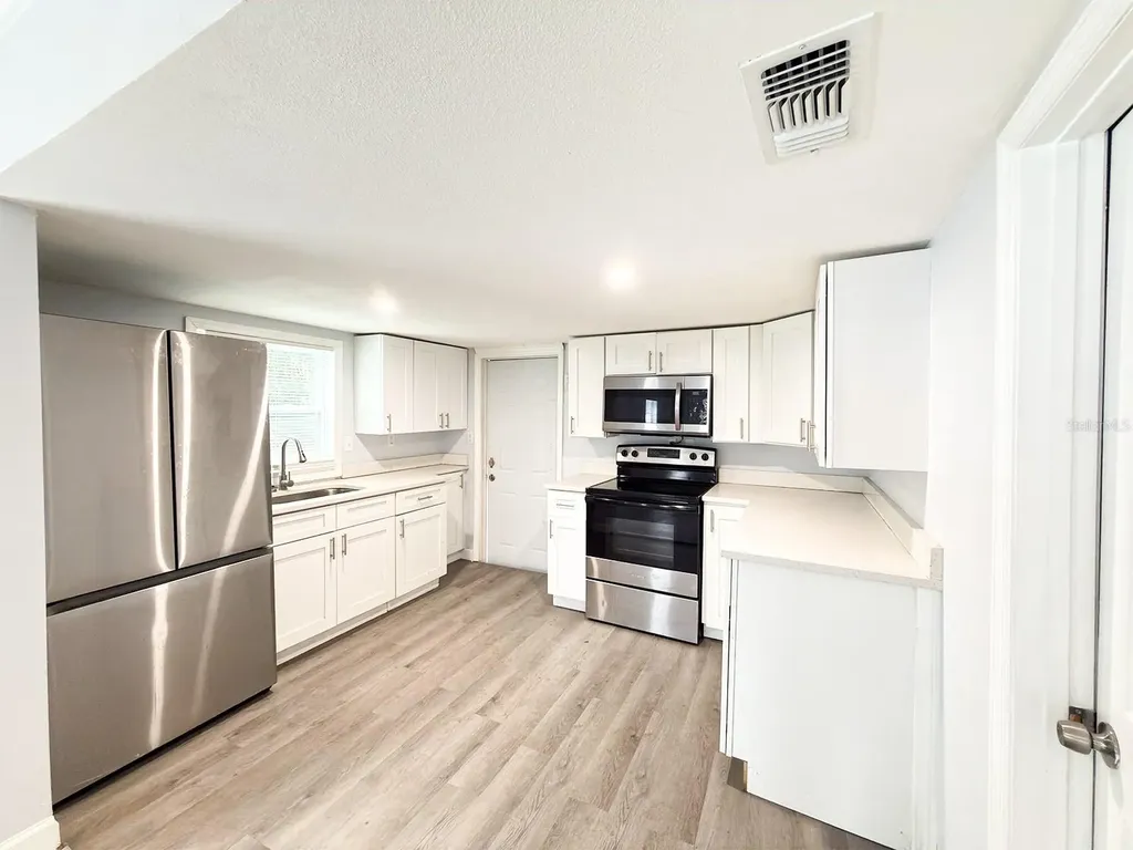 2882 Sanford Avenue Sanford FL 32773