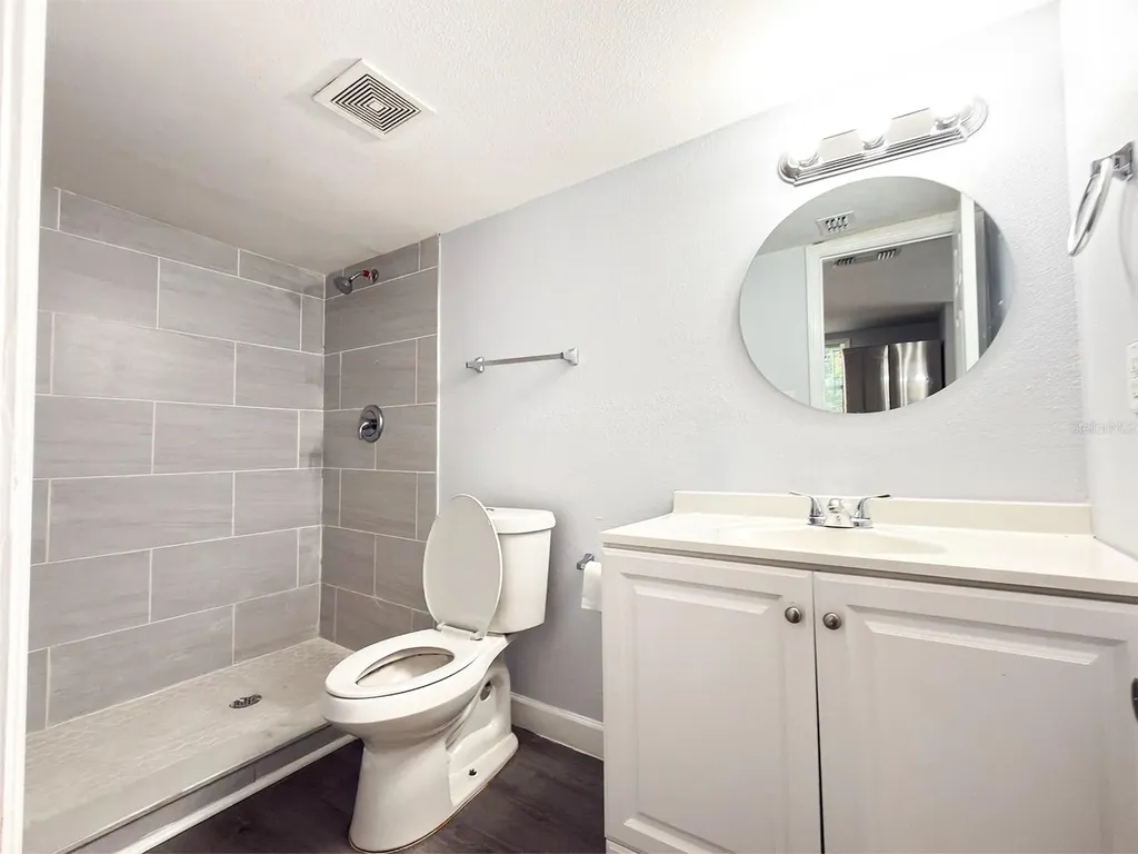 2882 Sanford Avenue Sanford FL 32773