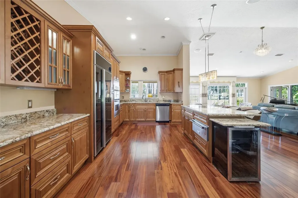 1100 N Palmetto Street Leesburg FL 34748