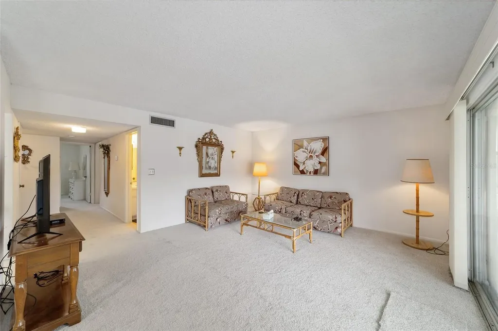 557 Midway Drive Ocala FL 34472