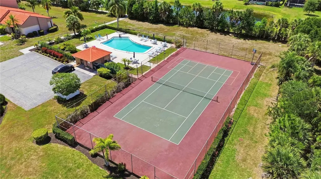6567 Draw Lane Sarasota FL 34238