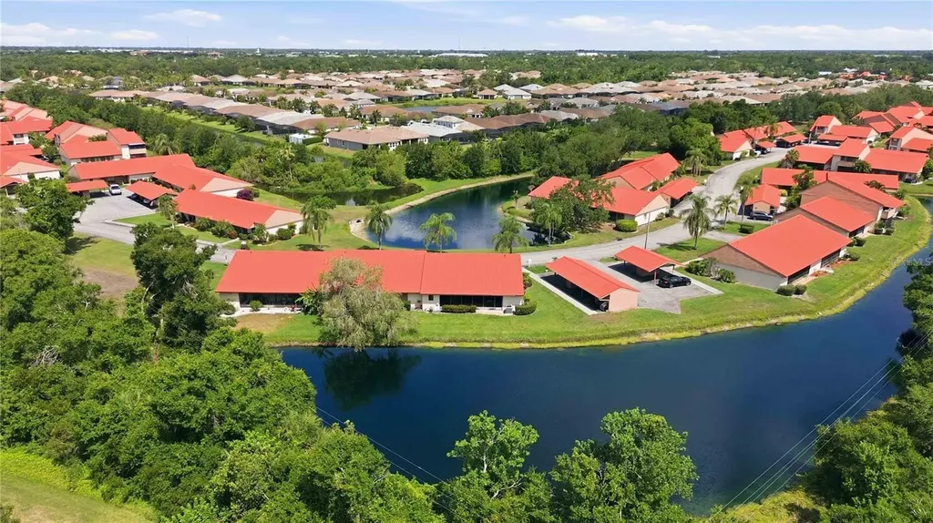 6567 Draw Lane Sarasota FL 34238
