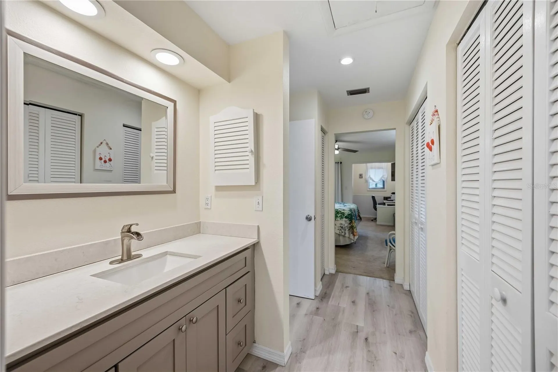 6567 Draw Lane Sarasota FL 34238