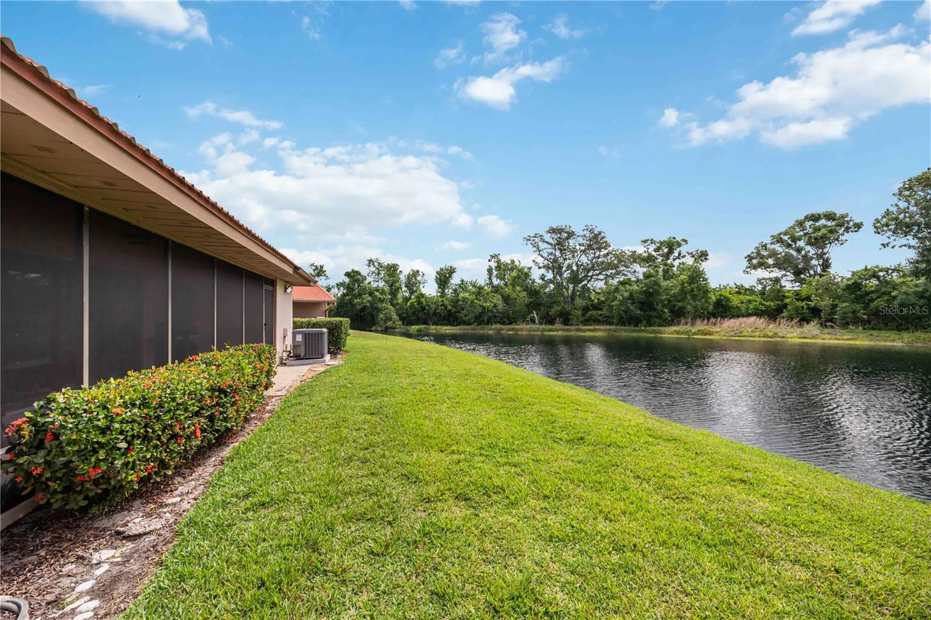 6567 Draw Lane Sarasota FL 34238