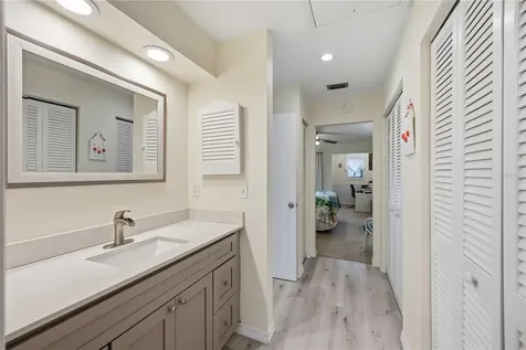 6567 Draw Lane Sarasota FL 34238