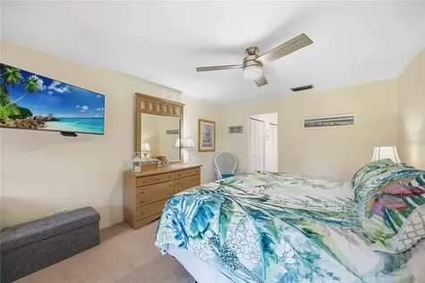 6567 Draw Lane Sarasota FL 34238