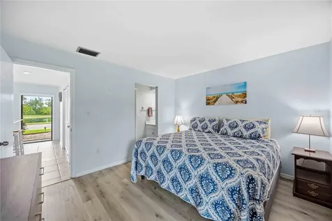 6567 Draw Lane Sarasota FL 34238
