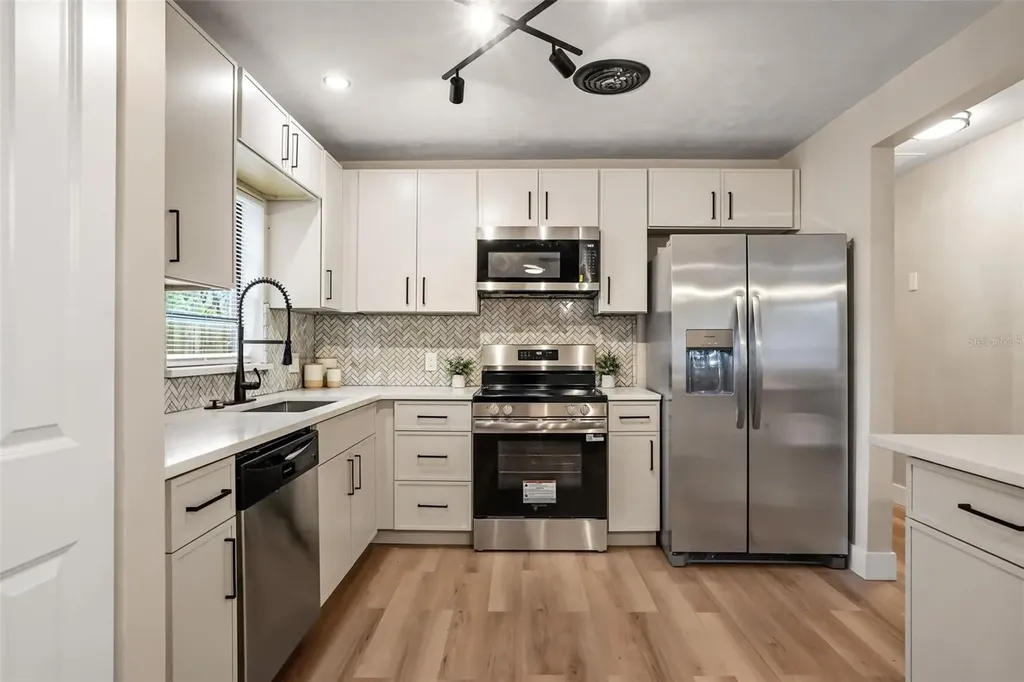 1348 Radclyffe Road Orlando FL 32804