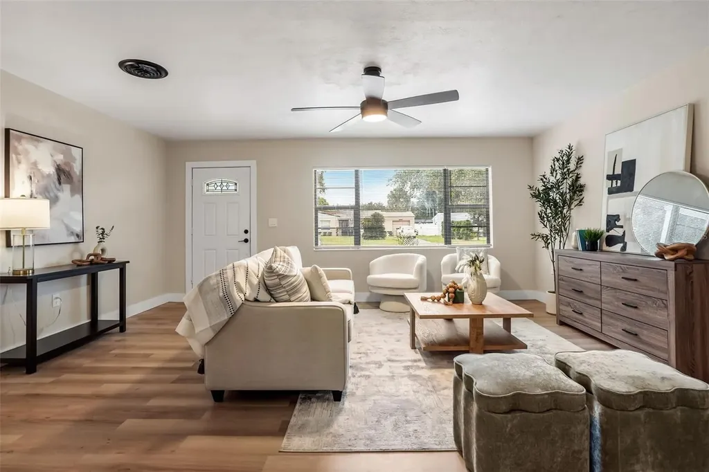 1348 Radclyffe Road Orlando FL 32804