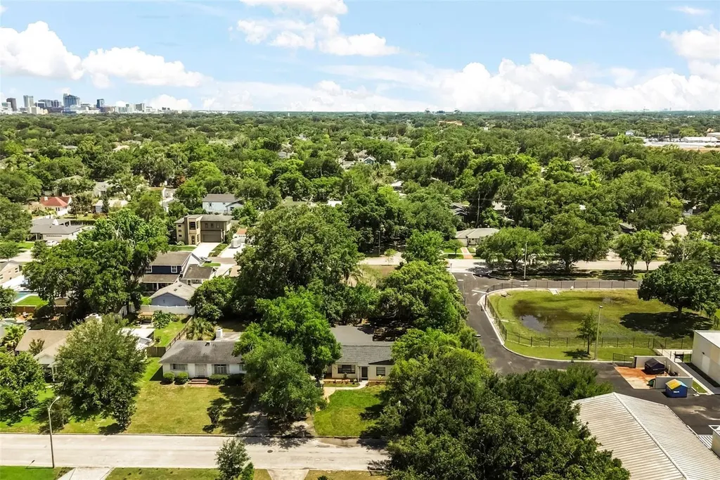 1348 Radclyffe Road Orlando FL 32804
