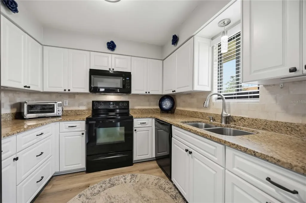 6507 Draw Lane Sarasota FL 34238