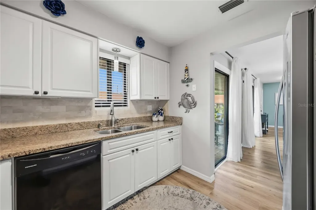 6507 Draw Lane Sarasota FL 34238