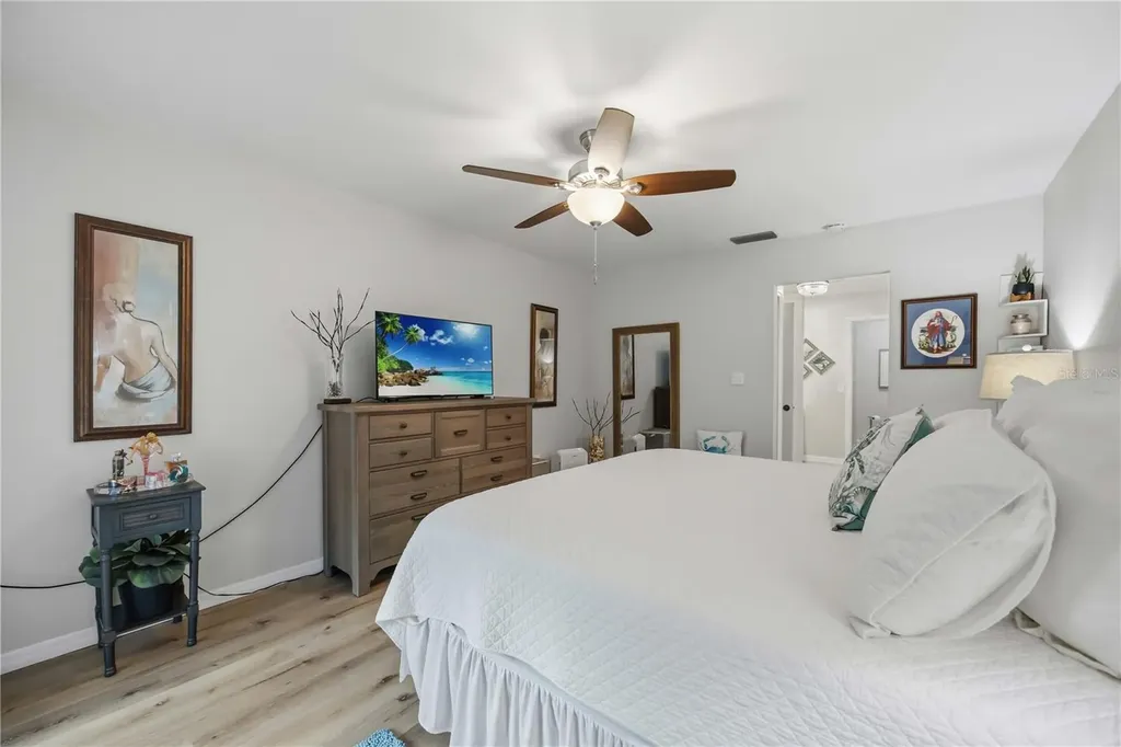 6507 Draw Lane Sarasota FL 34238