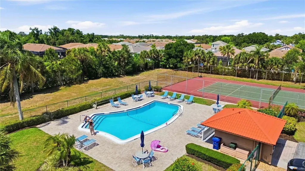 6507 Draw Lane Sarasota FL 34238