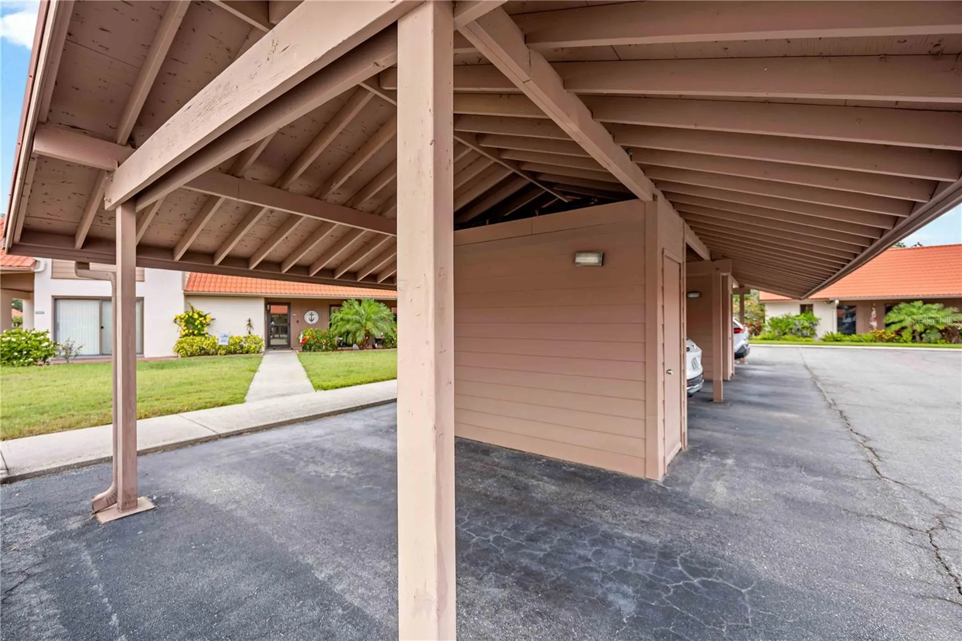 6507 Draw Lane Sarasota FL 34238