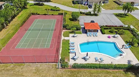 6507 Draw Lane Sarasota FL 34238