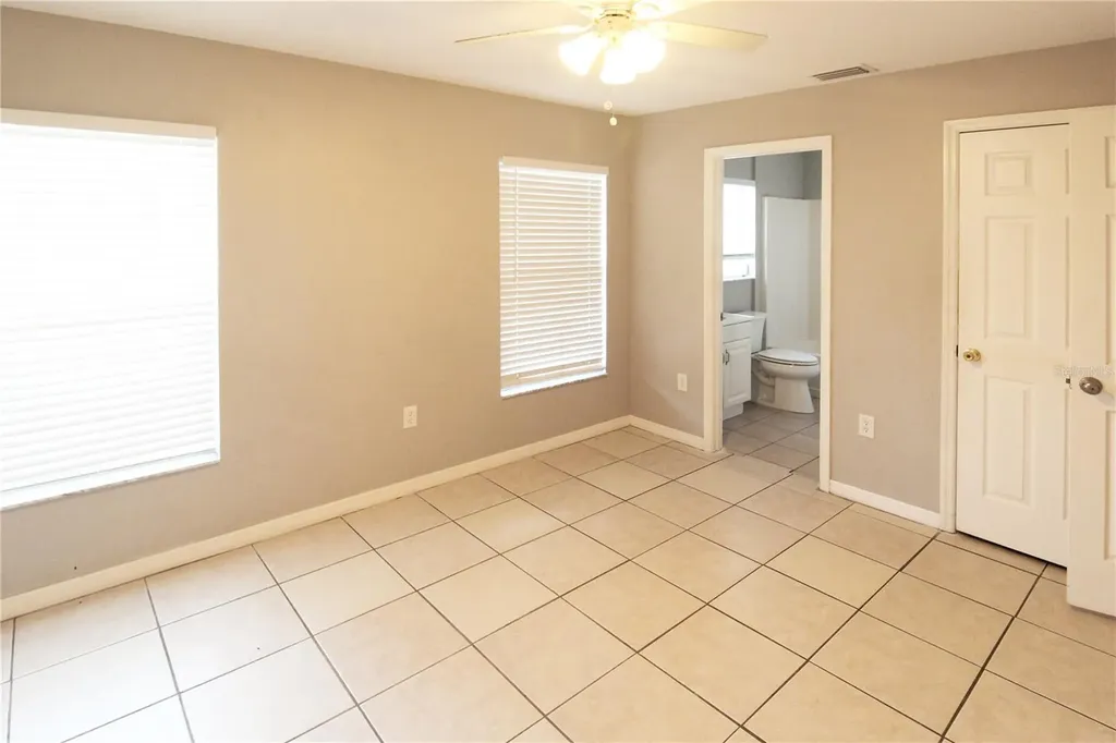 864 Hand Avenue Sarasota FL 34232