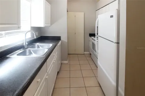 864 Hand Avenue Sarasota FL 34232