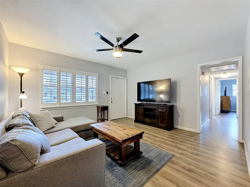 3260 56th Street N St Petersburg FL 33710