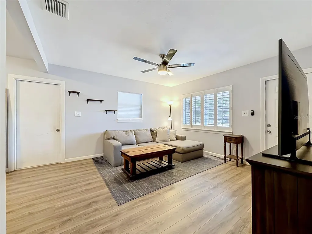 3260 56th Street N St Petersburg FL 33710