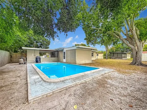 3260 56th Street N St Petersburg FL 33710
