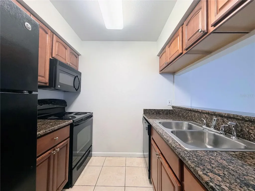 5440 S Macdill Avenue Tampa FL 33611