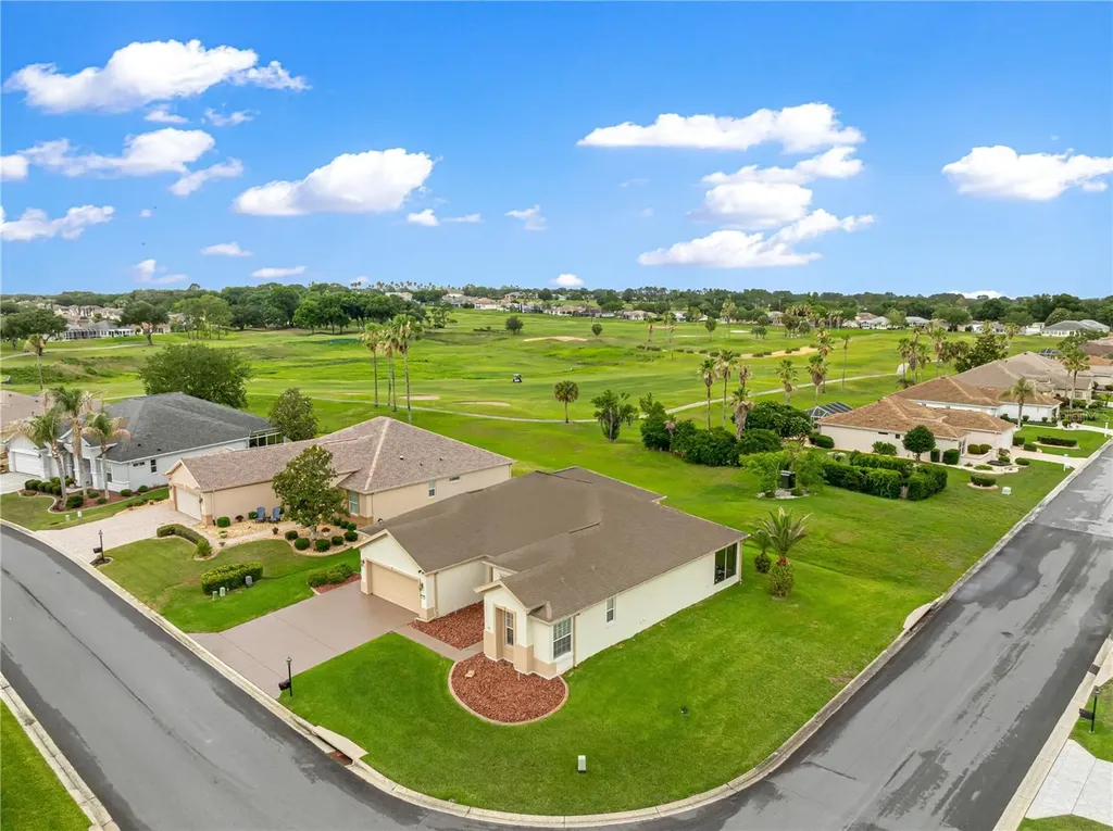9687 SE 137th Street Road Summerfield FL 34491