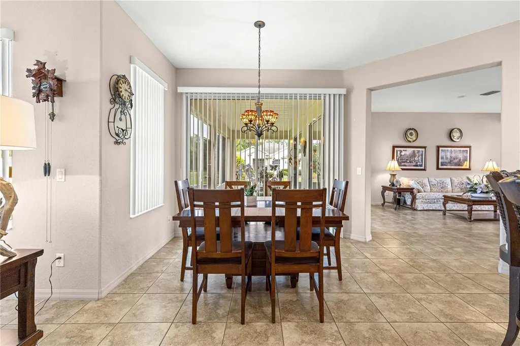9687 SE 137th Street Road Summerfield FL 34491