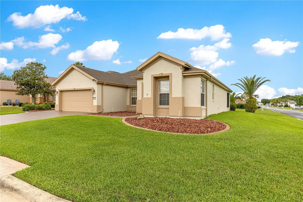 9687 SE 137th Street Road Summerfield FL 34491