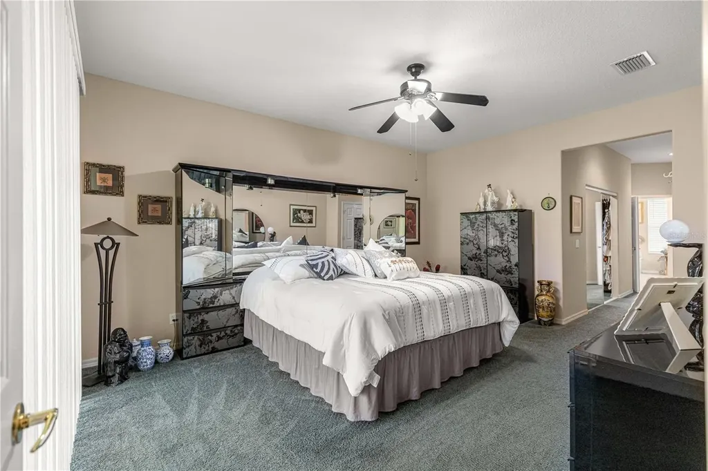 9687 SE 137th Street Road Summerfield FL 34491
