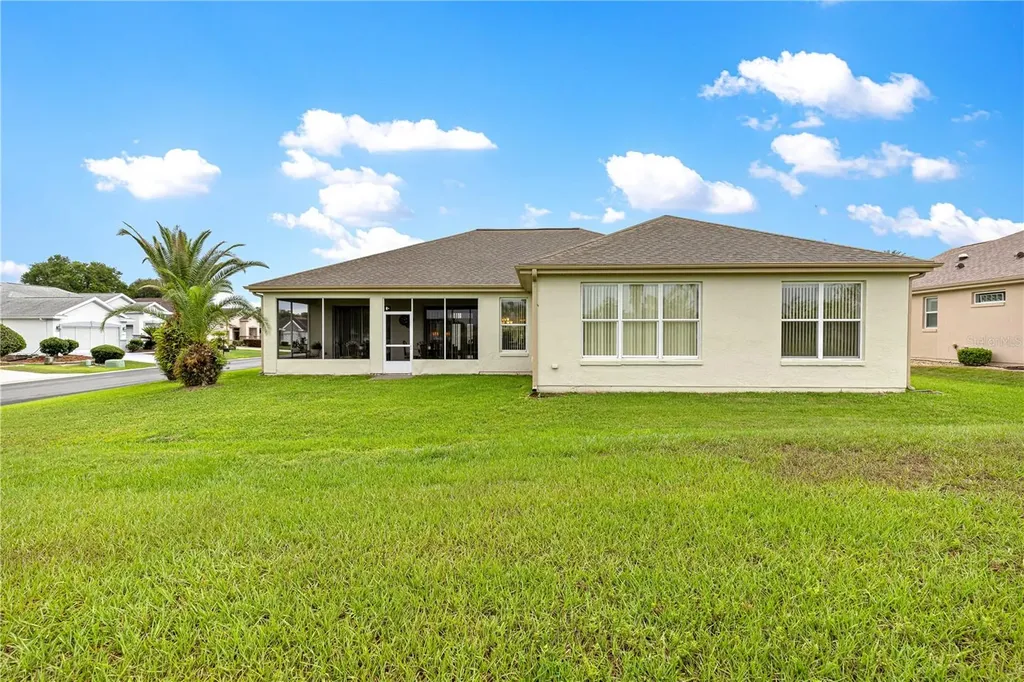 9687 SE 137th Street Road Summerfield FL 34491