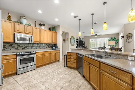 9687 SE 137th Street Road Summerfield FL 34491