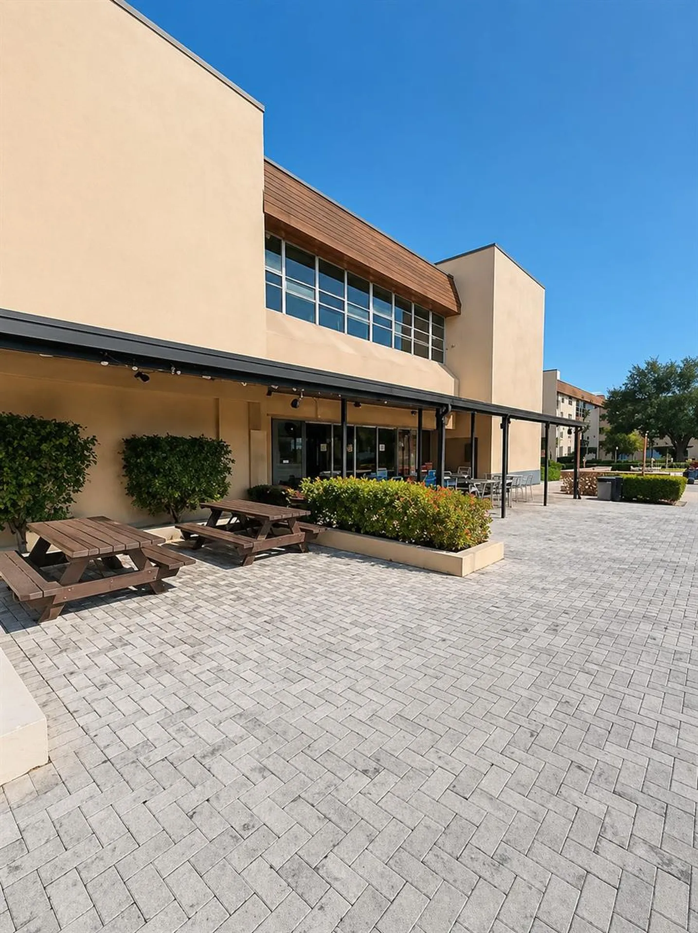 5820 N Church Avenue Tampa FL 33614