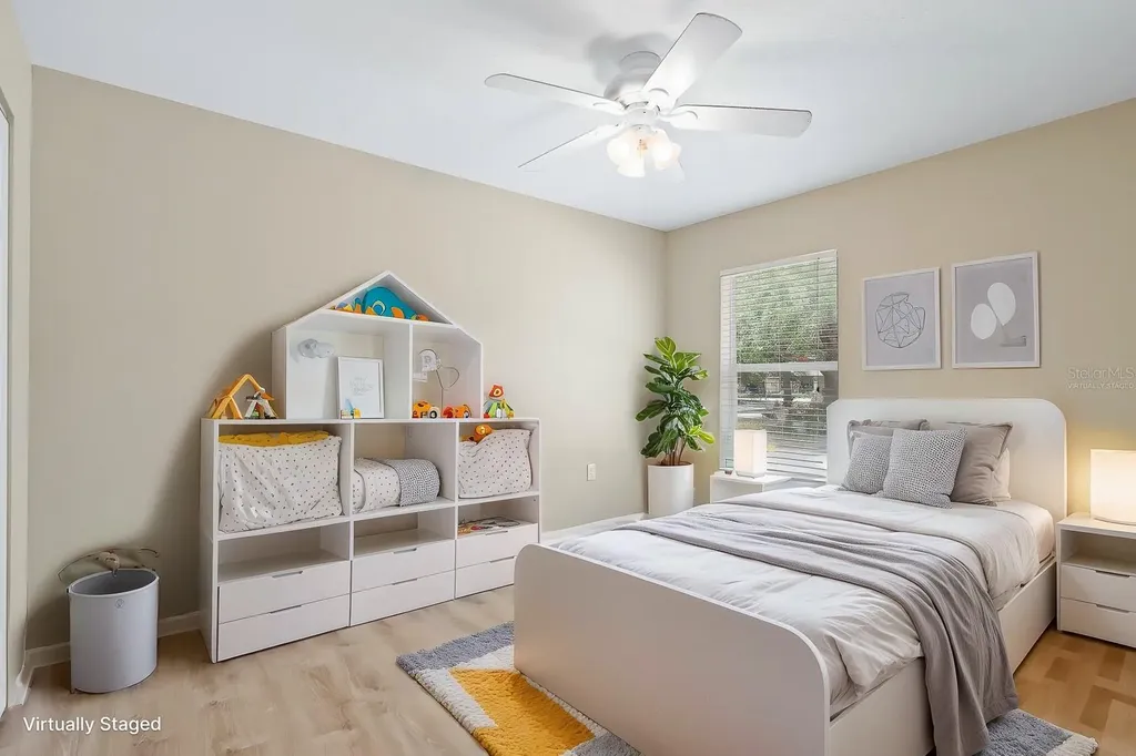2106 Pleasant View Avenue Ruskin FL 33570